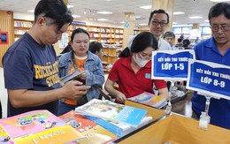 Bộ GD-ĐT: Rà từng học sinh còn thiếu sách giáo khoa, giám đốc sở chịu trách nhiệm