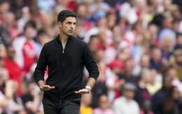 Arteta luyện các cầu thủ Arsenal… ‘khổ cho quen’