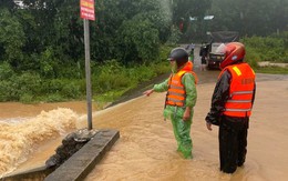 Mưa lớn khiến nhiều khu vực miền núi Quảng Trị bị chia cắt