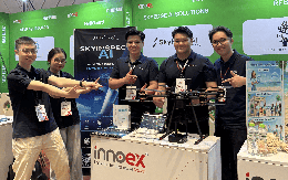 Startup sinh viên phát triển drone AI kiểm tra tua bin điện gió