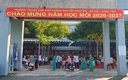 Hiệu trưởng Trường THPT Nguyễn Khuyến: Đóng cổng với phụ huynh đến trễ là sự cố đáng tiếc
