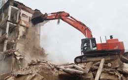 'Chốt thời hạn' phá dỡ 6 chung cư gần 50 năm tuổi ở Nghệ An