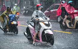 Hà Nội: Hiệu trưởng được chủ động cho học sinh học trực tuyến khi thời tiết bất lợi