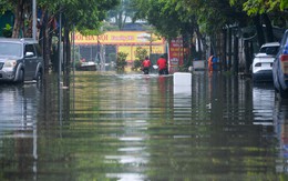 Họp rút kinh nghiệm sau trận mưa lớn khiến nhiều nơi ở Hà Nội ngập sâu