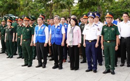 Lãnh đạo TP.HCM cùng các đơn vị quốc phòng dâng hương các Anh hùng liệt sĩ tại đặc khu Côn Đảo