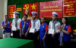 Đoàn đại biểu TP.HCM kết thúc chuyến thăm quân, dân biển đảo Tây Nam và nhà giàn DK1/10