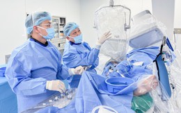 Bác sĩ Chợ Rẫy phối hợp cứu 2 bệnh nhân nhồi máu cơ tim ngay tại đặc khu Phú Quốc