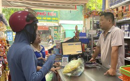 Bán gói snack vài ngàn đồng: Thuế bắt xuất hóa đơn, nhưng người mua không nhận, có nghịch lý?