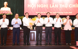 Video Phó bí thư Thành ủy Nguyễn Sinh Nhật Tân chính thức nhận nhiệm vụ tại TP.HCM