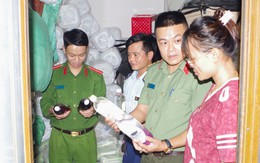 Mua hơn 1.300 lít rượu trôi nổi, gắn mác đặc sản Tây Bắc rồi bán trên TikTok