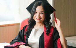 Thủ khoa Ngoại thương chinh phục 4 thứ tiếng