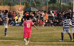 Pha bóng 'cực đỉnh' đến Messi cũng phải gọi bằng điện thoại