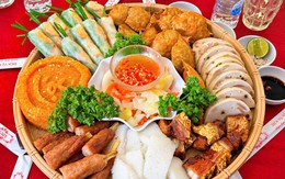 ‘Tôi đi tiệc cưới, sao phải dài cổ ngồi chờ giờ khai tiệc?’