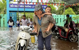 Mưa gây ngập sâu, một xã ở Cà Mau cho học sinh nghỉ học