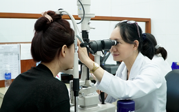 Chuyển động TP.HCM: Hiểu đúng về phẫu thuật khúc xạ cho trẻ, khi nào đủ tuổi và cần lưu ý gì?