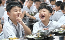 Bữa ăn bán trú: Ai chịu trách nhiệm khi thực phẩm không bảo đảm?