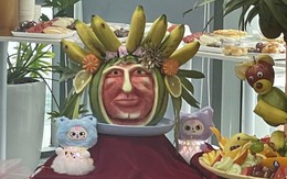Mâm cỗ Trung Thu trông như chơi hội Halloween