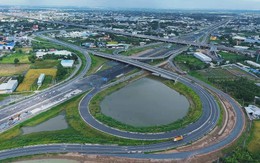 Chuyển động TP.HCM: Từ miền Tây đi miền Đông 'siêu nhanh' nhờ tuyến cao tốc 12 năm chờ đợi