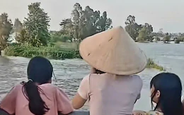 Một thiếu niên ở An Giang tắm đồng mùa nước nổi, nghi bị chết đuối