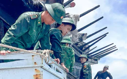 Cháy tàu cá đang neo đậu ở Cà Mau thiệt hại khoảng 3 tỉ đồng