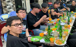 Tiệc tùng là chĩa máy chụp hình, quay phim người khác mà không hỏi ý kiến