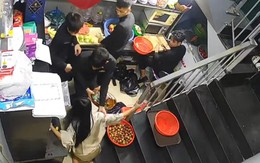 Mỹ nhân vô tình trượt chân, 4 'anh hùng' xuất hiện