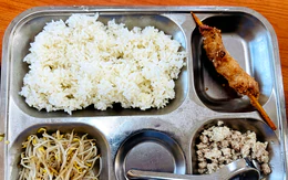 Suất ăn bán trú 40.000 đồng nhưng lèo tèo ít giá đỗ và thịt băm, lãnh đạo Hà Nội chỉ đạo kiểm tra