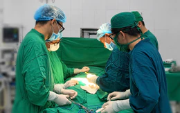 Phẫu thuật cho nam thanh niên bị chấn thương 'của quý' sau tai nạn
