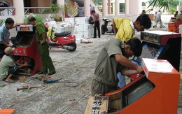 Cần Thơ: tiêu hủy 133 máy đánh bạc ăn tiền
