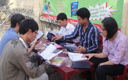 CLB sách ở... vỉa hè