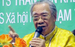 Suốt đời làm "lan can" cho con