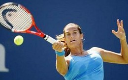 Mauresmo không đủ điều kiện thi đấu