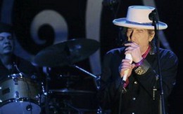 Đấu giá lời bài hát chưa công bố của Bob Dylan