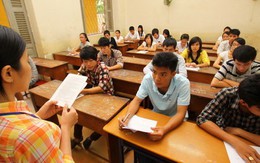 Làm thủ tục dự thi đợt 1: tốp giữa và ĐH vùng "lên ngôi"