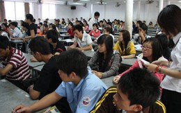 Nhiều trục trặc tại các điểm thi
