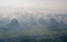 Trên đỉnh Lũng Vân