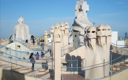 Lang thang cùng Gaudi