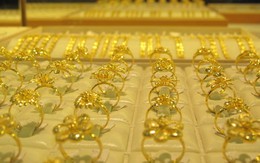Giá vàng quay lại mốc 40 triệu đồng/lượng
