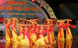 Khai mạc Liên hoan làng biển VN 2011