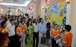 Đừng để khó nhọc đè nặng đôi vai trẻ