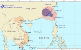 Bão Nanmadol hoạt động gần biển Đông