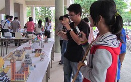Khéo tay hay làm vì trẻ em
