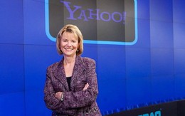 Yahoo sa thải CEO qua điện thoại