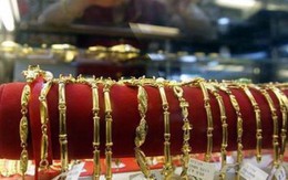 Vàng tăng 240.000 đồng/lượng