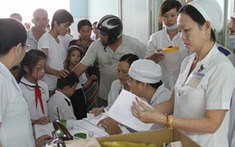 Ngộ độc thực phẩm, hơn 130 học sinh nhập viện