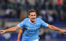 Klose giúp Lazio thắng trận derby thành Rome