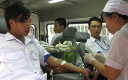 Hiến máu góp hộp sữa yêu thương