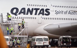 Qantas phải bay lại