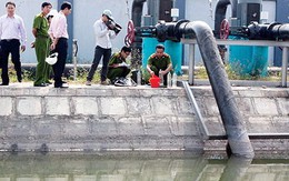Xả nước "bẩn" ra sông Bạch Đằng