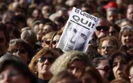 Ý: biểu tình phản đối Thủ tướng Berlusconi